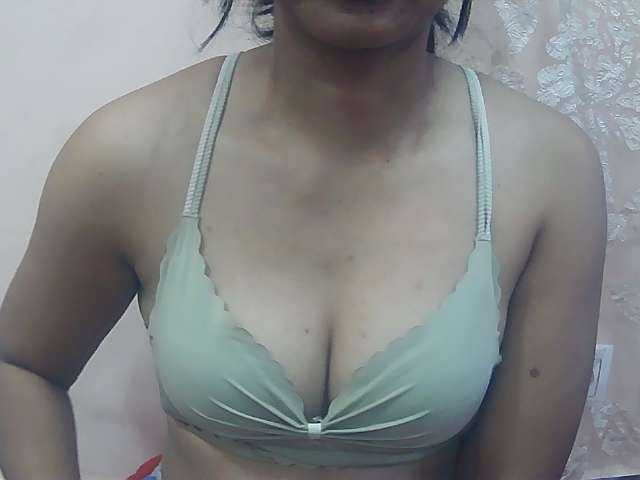 Ayischah live cam on BongaCams