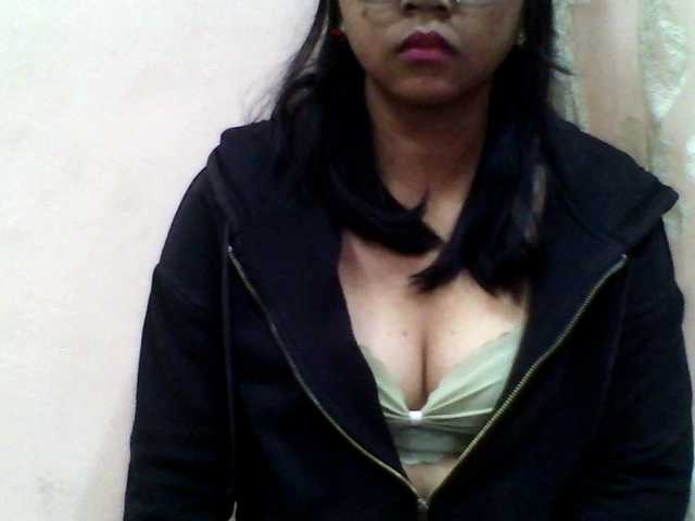 Ayischah live cam on BongaCams