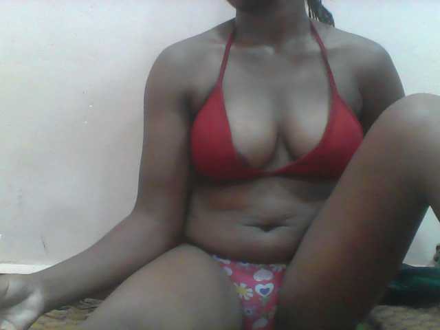 Ayischah live cam on BongaCams