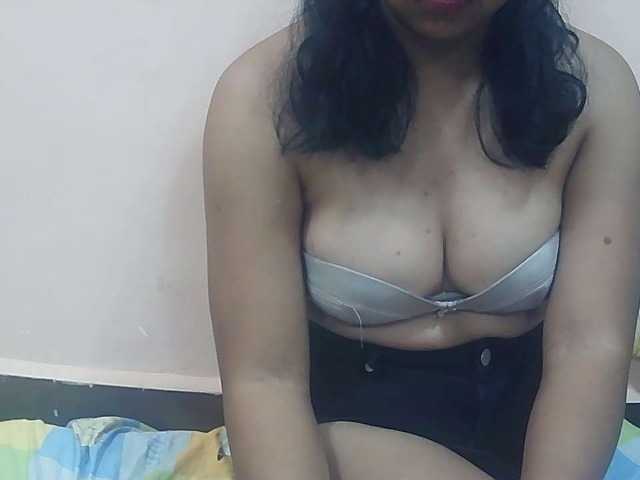 Ayischah live cam on BongaCams