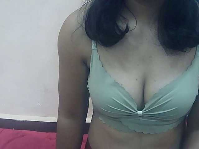 Ayischah live cam on BongaCams