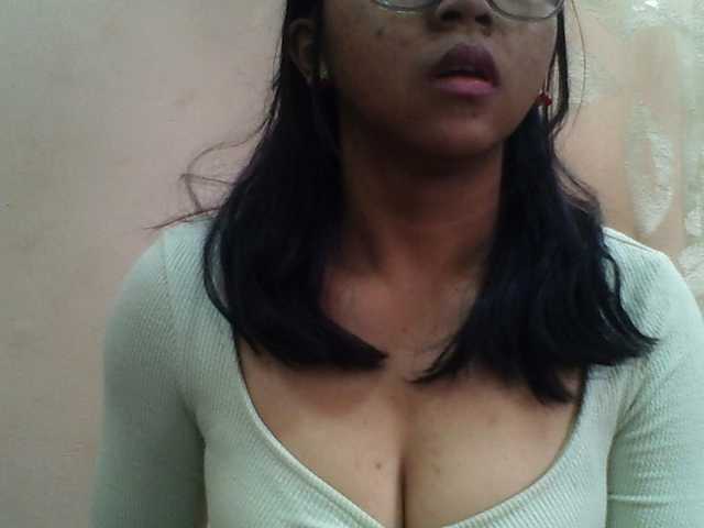 Ayischah live cam on BongaCams