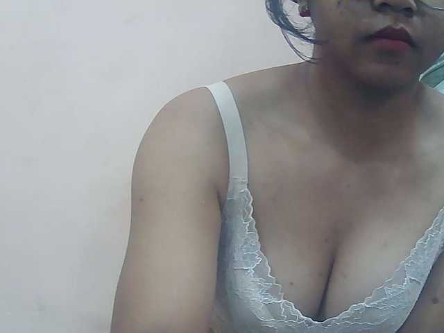 Ayischah live webcam show
