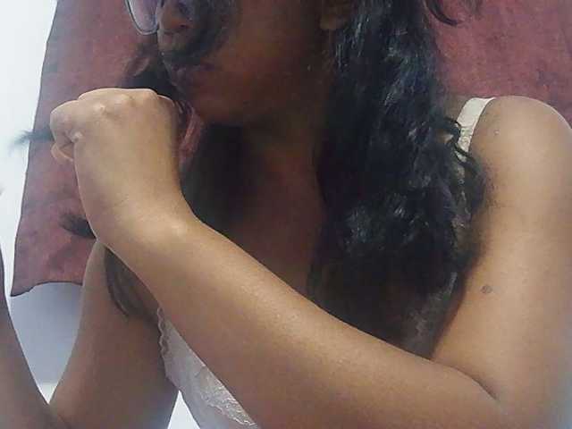 Ayischah live cam on BongaCams