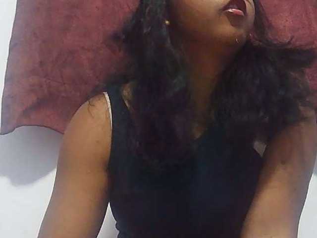 Ayischah live cam on BongaCams