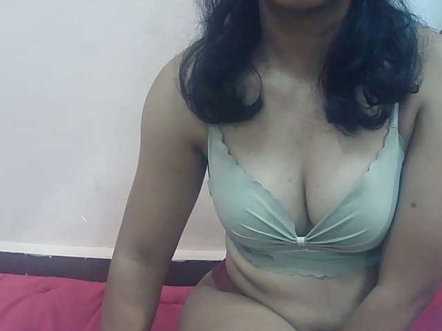 Ayischah live cam on BongaCams