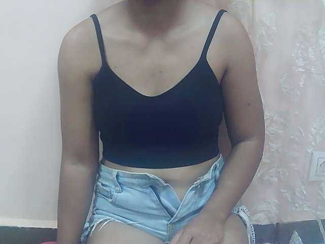 Ayischah live cam on BongaCams