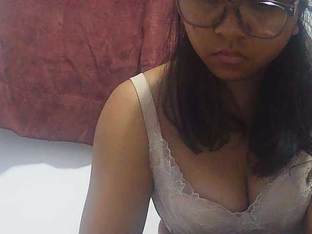 Ayischah live cam on BongaCams