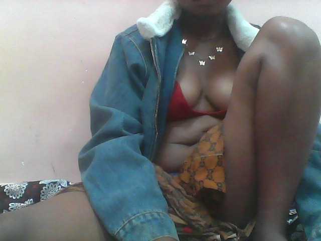 Ayischah live cam on BongaCams