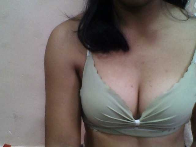 Ayischah live cam on BongaCams
