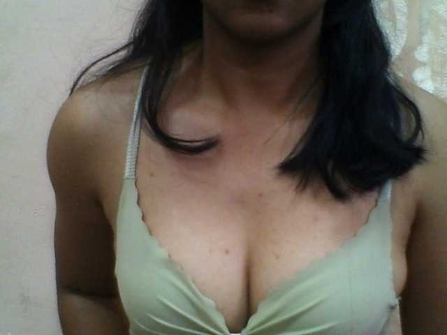 Ayischah live cam on BongaCams