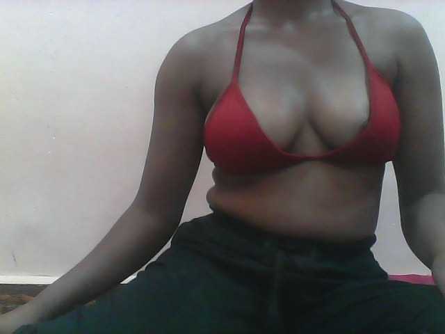 Ayischah live cam on BongaCams