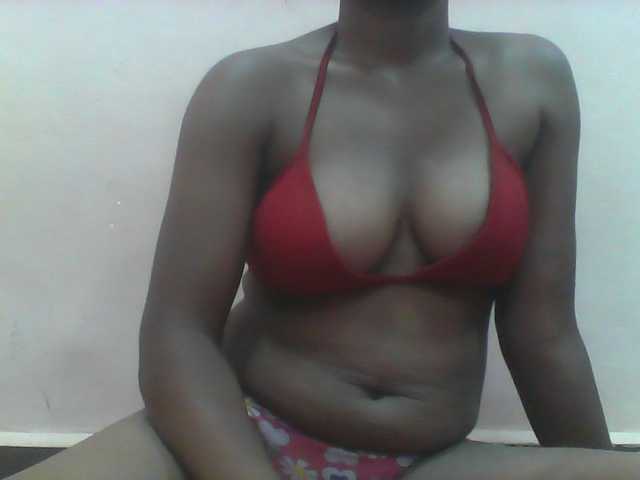 Ayischah live cam on BongaCams