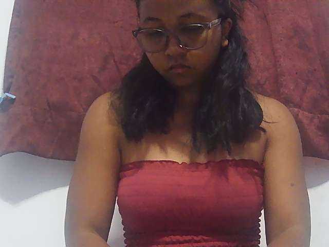 Ayischah live cam on BongaCams