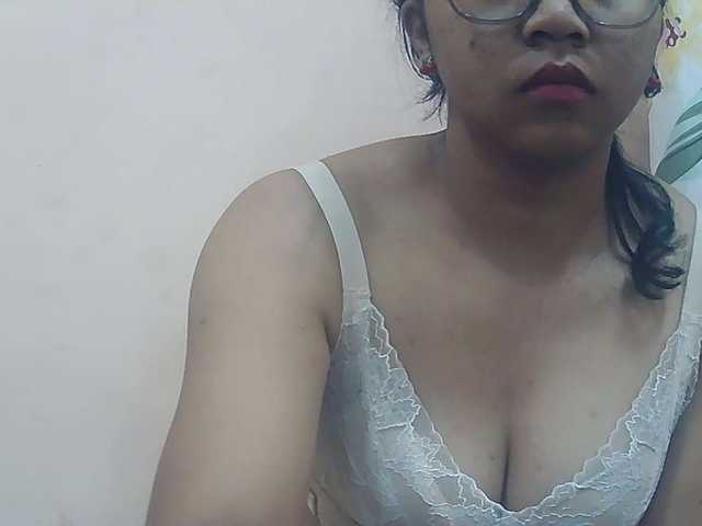 Ayischah live cam on BongaCams