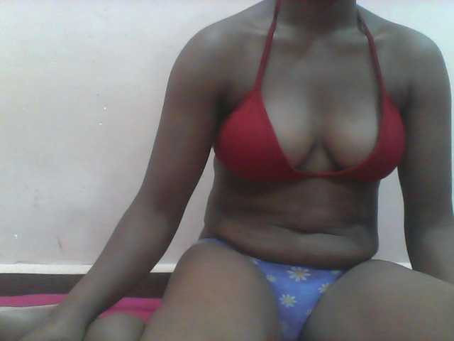 Ayischah live cam on BongaCams