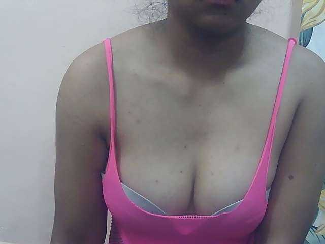 Ayischah live cam on BongaCams