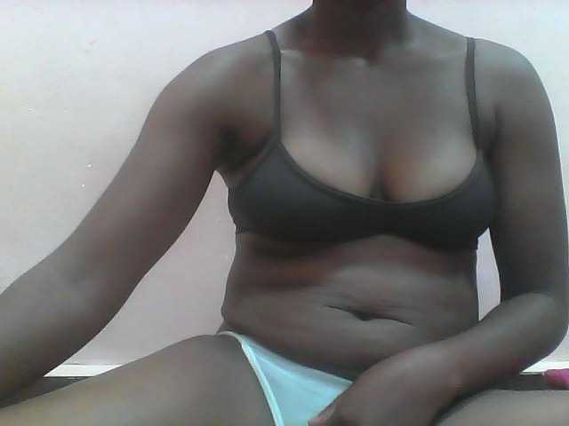 Ayischah live cam on BongaCams