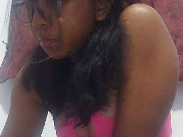 Ayischah live cam on BongaCams