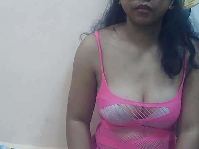 Ayischah live cam on BongaCams
