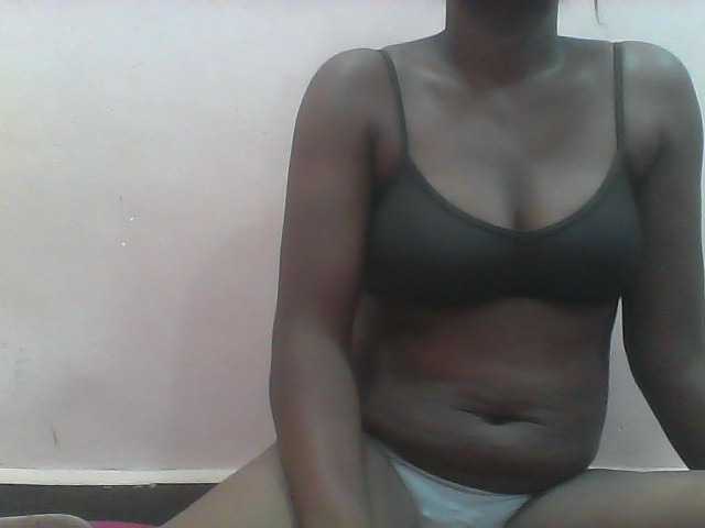 Ayischah live cam on BongaCams