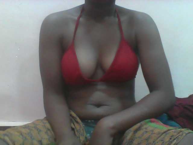 Ayischah live cam on BongaCams