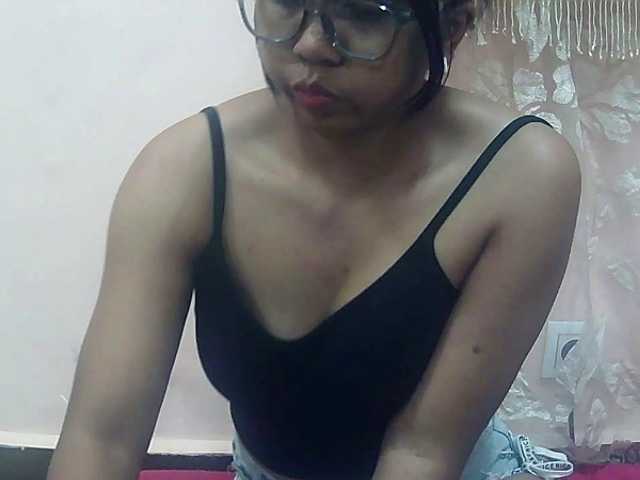 Ayischah live cam on BongaCams