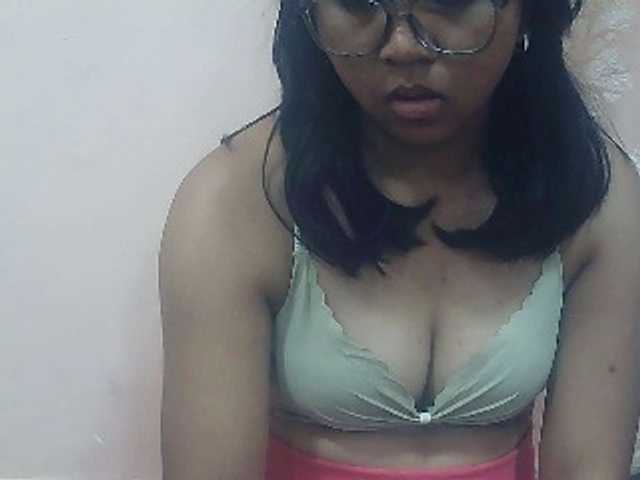 Ayischah live cam on BongaCams
