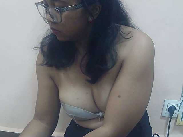 Ayischah live cam on BongaCams