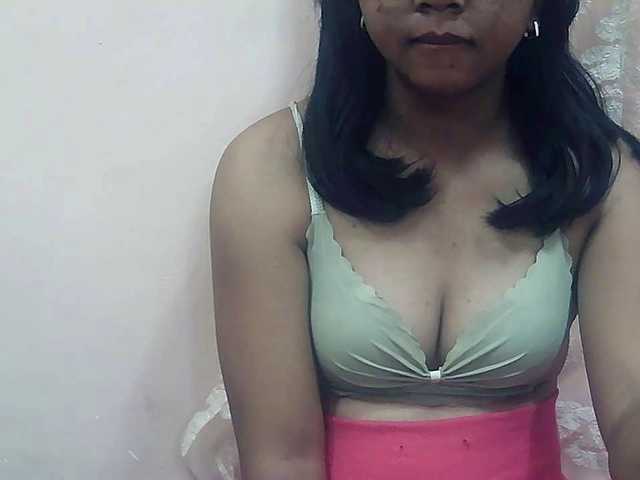 Ayischah live cam on BongaCams