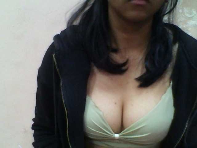 Ayischah live cam on BongaCams