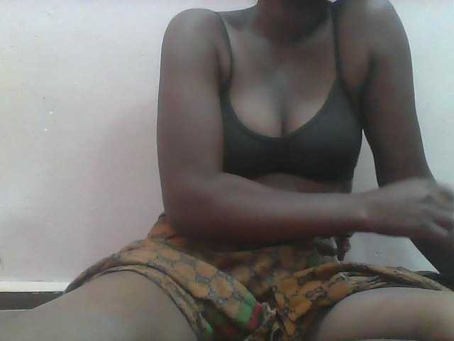 Ayischah live cam on BongaCams