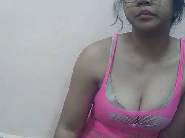 Ayischah live cam on BongaCams