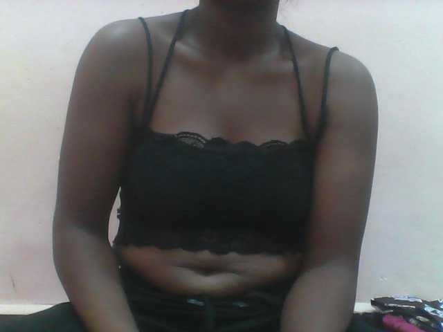 Ayischah live cam on BongaCams