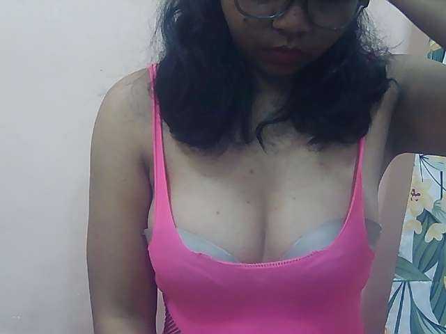 Ayischah live cam on BongaCams
