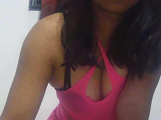 Ayischah live cam on BongaCams