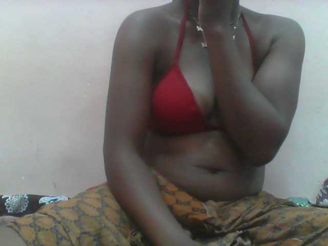 Ayischah live cam on BongaCams