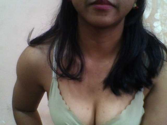 Ayischah live cam on BongaCams