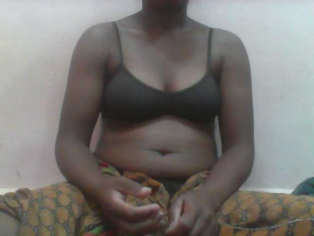 Ayischah live cam on BongaCams