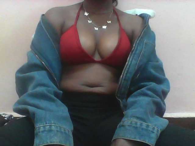 Ayischah live cam on BongaCams