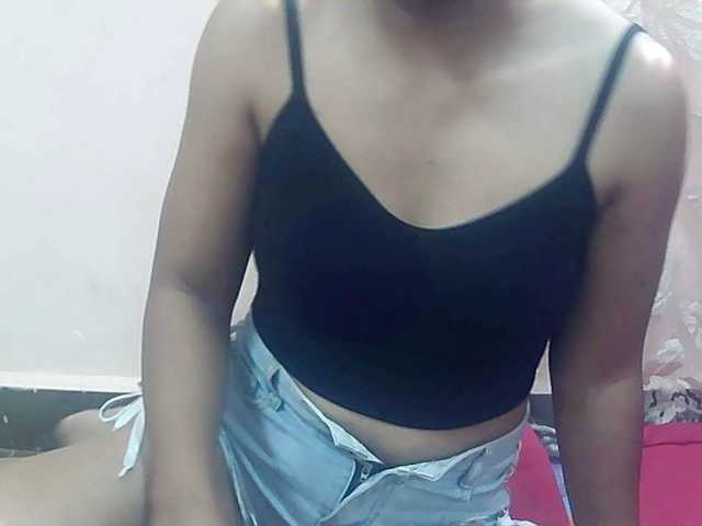 Ayischah live cam on BongaCams