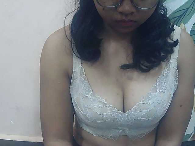 Ayischah live cam on BongaCams
