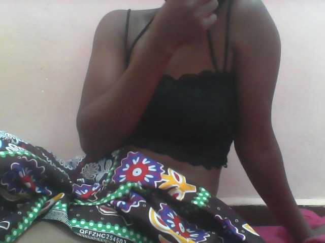 Ayischah live cam on BongaCams