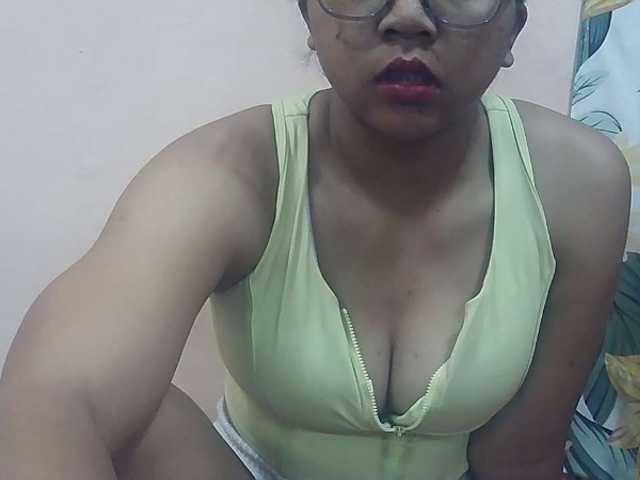 Ayischah live cam on BongaCams