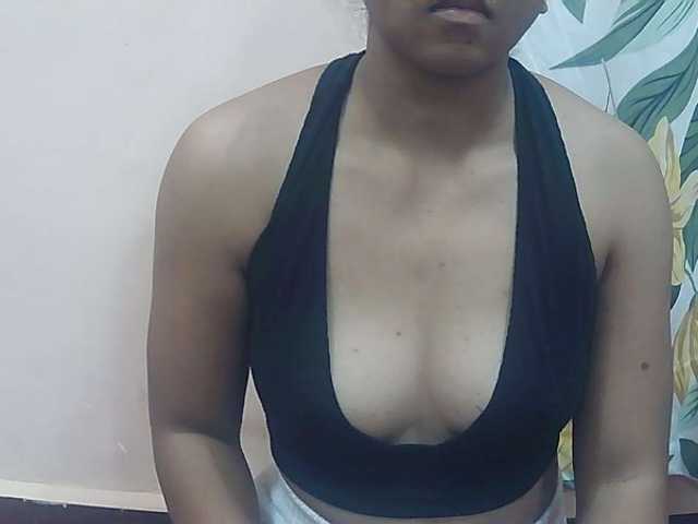 Ayischah live cam on BongaCams