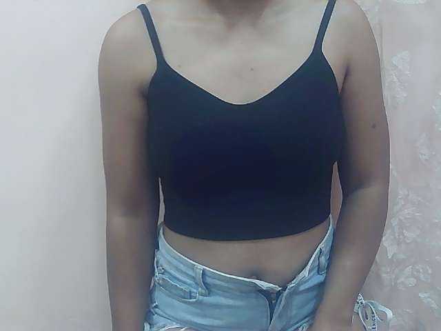Ayischah live cam on BongaCams
