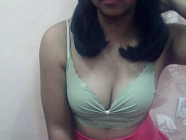 Ayischah live cam on BongaCams