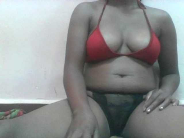 Ayischah live cam on BongaCams