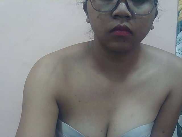 Ayischah live cam on BongaCams