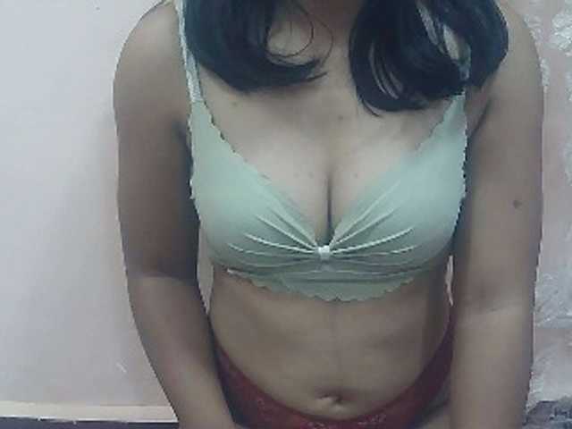 Ayischah live cam on BongaCams